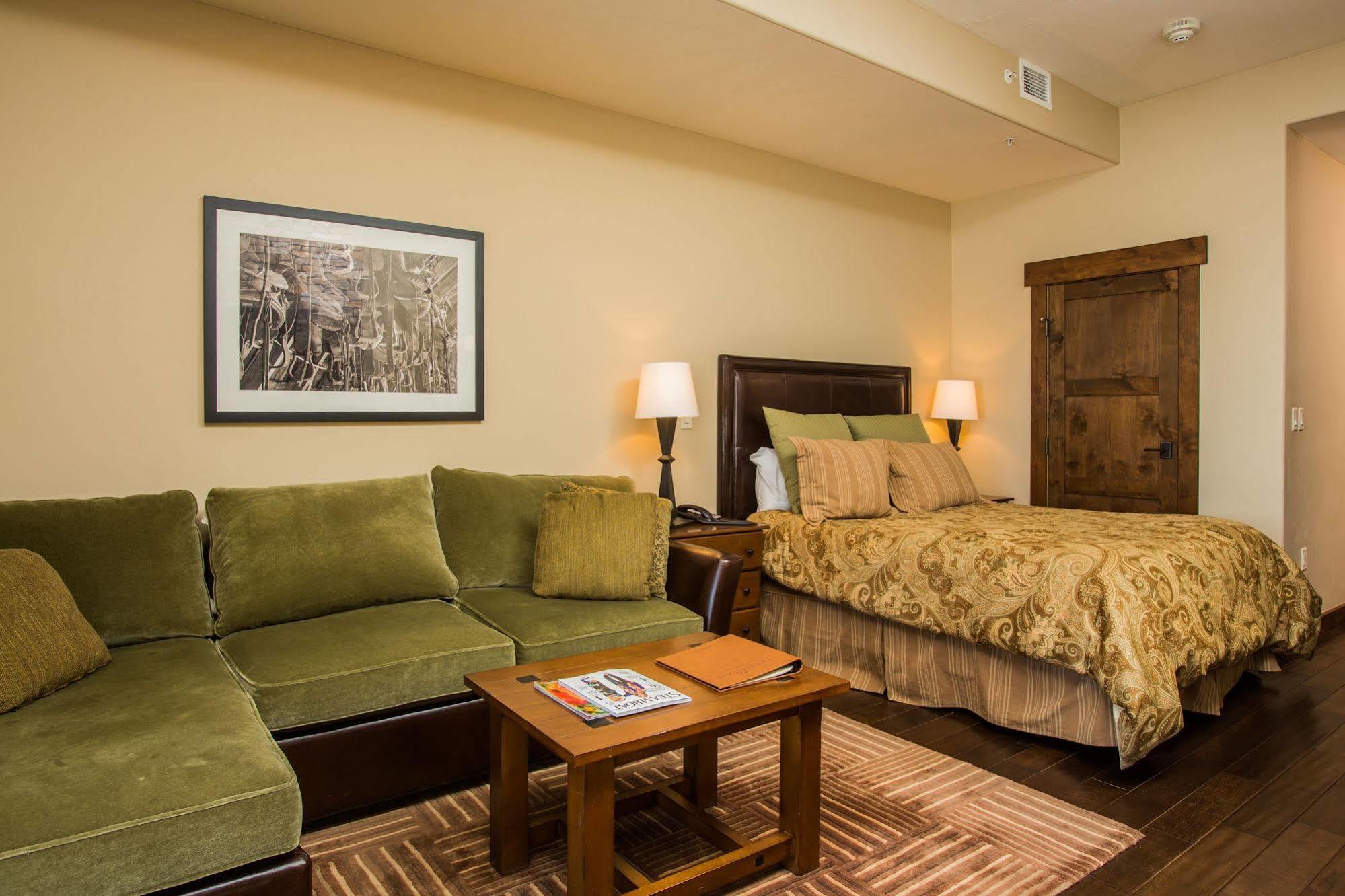 Trailhead Lodge Steamboat Springs Dış mekan fotoğraf